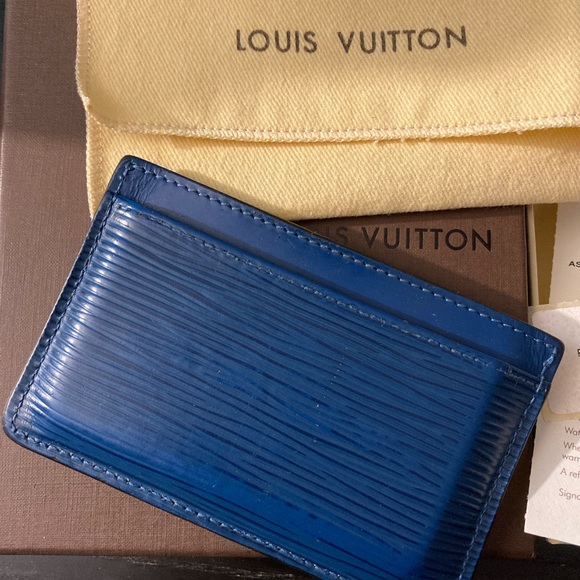 Louis Vuitton Epi Leather Blue Card/Cash Wallet - Picture 2 of 6